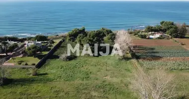 Terrain dans Mytikas, Grèce