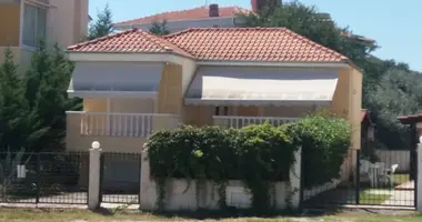 2 room house in Nea Iraklitsa, Greece