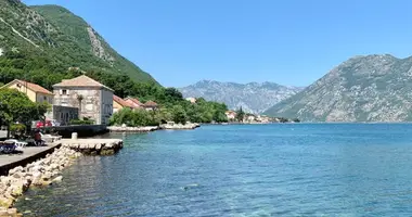 Terrain dans Prcanj, Monténégro