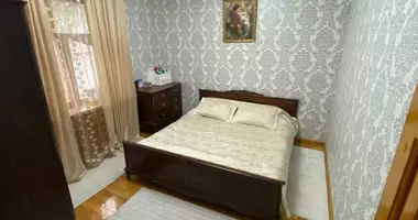 Квартира 5 комнат с балконом, с мебелью, с кондиционером в Ташкент, Узбекистан