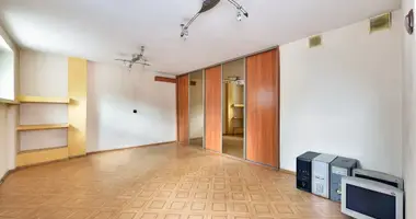 Nieruchomości komercyjne 58 m² w Warszawa, Polska