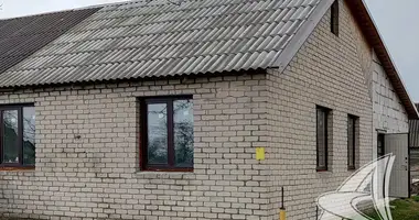 Maison dans Znamienka, Biélorussie