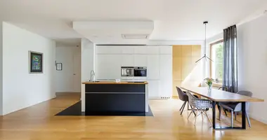 Apartamento 4 habitaciones en Varsovia, Polonia