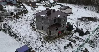 Dom wolnostojący w Luhavaslabadski sielski Saviet, Białoruś