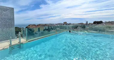 Wohnung 2 Schlafzimmer in Estepona, Spanien