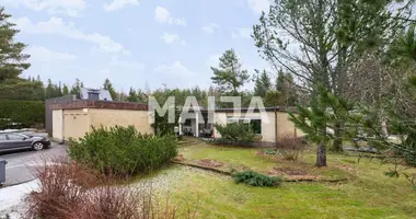 4 bedroom house in Helsinki sub-region, Finland