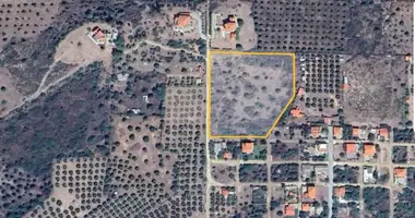 Plot of land in Polygyros, Greece