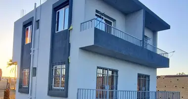 Dom wolnostojący 8 pokojów w Al Qusair City, Egipt