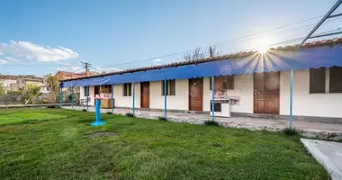 Dom 8 pokojów w Durres, Albania
