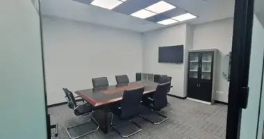 Pomieszczenie biurowe 243 m² w Tbilisi, Gruzja