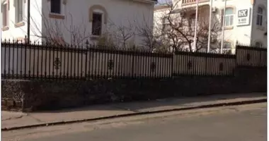7 room house with double glazed windows, with balcony, with furniture in Odesa, Ukraine