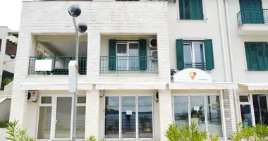 Mieszkanie 2 pokoi w Herceg Novi, Czarnogóra