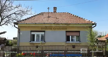 2 room house in ortilos, Hungary