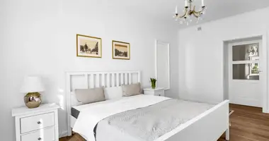 Wohnung 2 zimmer in Warschau, Polen
