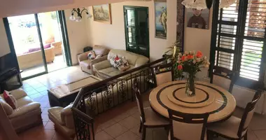 Haus 5 Schlafzimmer in Ayios Tychonas, Cyprus