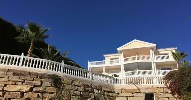 Villa en Marbella, España