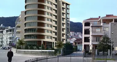 Apartamento 2 habitaciones en Budva, Montenegro