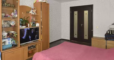 Wohnung 2 Zimmer in Enierhietykau, Weißrussland