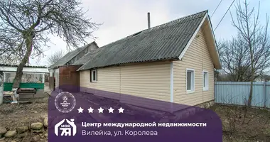 Casa en Viliejka, Belarús