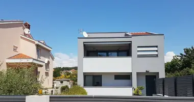 Villa 4 bedrooms in Grad Zadar, Croatia