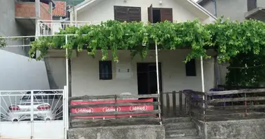 Dom 4 pokoi w Bijela, Czarnogóra