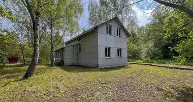 Casa en Bialarucki sielski Saviet, Belarús