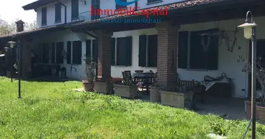 Villa 5 chambres dans Crémone, Italie