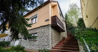 5 room house in Miskolci jaras, Hungary