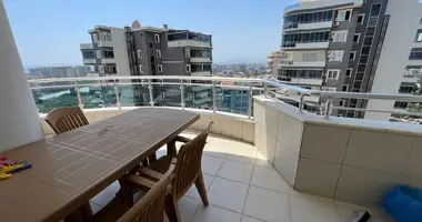 Apartamento 3 habitaciones en Kargicak, Turquía