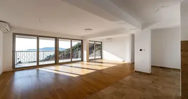 3 bedroom apartment in Przno, Montenegro