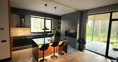 Wohnung 8 Schlafzimmer in Garkalnes pagasts, Lettland