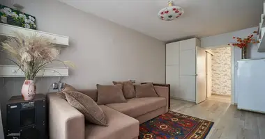 Wohnung 3 zimmer in Minsk, Belarus