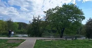 Mieszkanie 4 pokoi w Warszawa, Polska