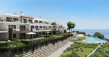 2 bedroom apartment in Estepona, Spain