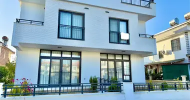 Dúplex 4 habitaciones en Mezitli, Turquía