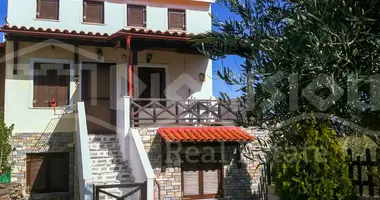 3 bedroom house in Nikiti, Greece