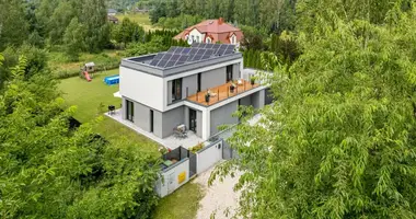 Casa 5 habitaciones en gmina Piaseczno, Polonia