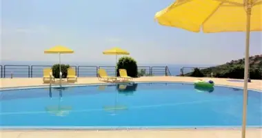 Hotel 3 200 m² in Montenegro