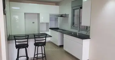 Mieszkanie 4 pokoi w Aszkelon, Izrael