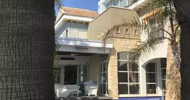Dom 6 pokojów w Gmina Means Neighborhood, Cyprus