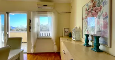 1 bedroom apartment in Petrovac, Montenegro
