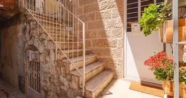 4 room apartment in Jerusalem, Israel