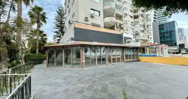 Shop 300 m² in Limassol, Cyprus