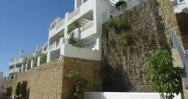 Mieszkanie 3 pokoi w Casares, Hiszpania