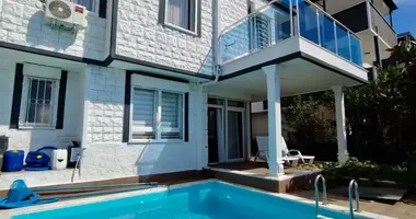 Villa 3 chambres dans Alanya, Turquie