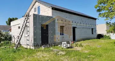 Maison dans carnaucycki siel ski Saviet, Biélorussie