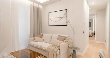 Apartamento 4 habitaciones en Área metropolitana de Madrid y Corredor del Henares, España