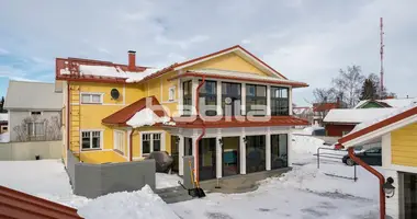 Casa 5 habitaciones en Raahe, Finlandia