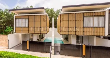 Villa 3 chambres dans Si Sunthon, Thaïlande