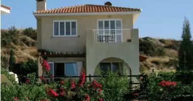 6 bedroom house in Argaka, Cyprus